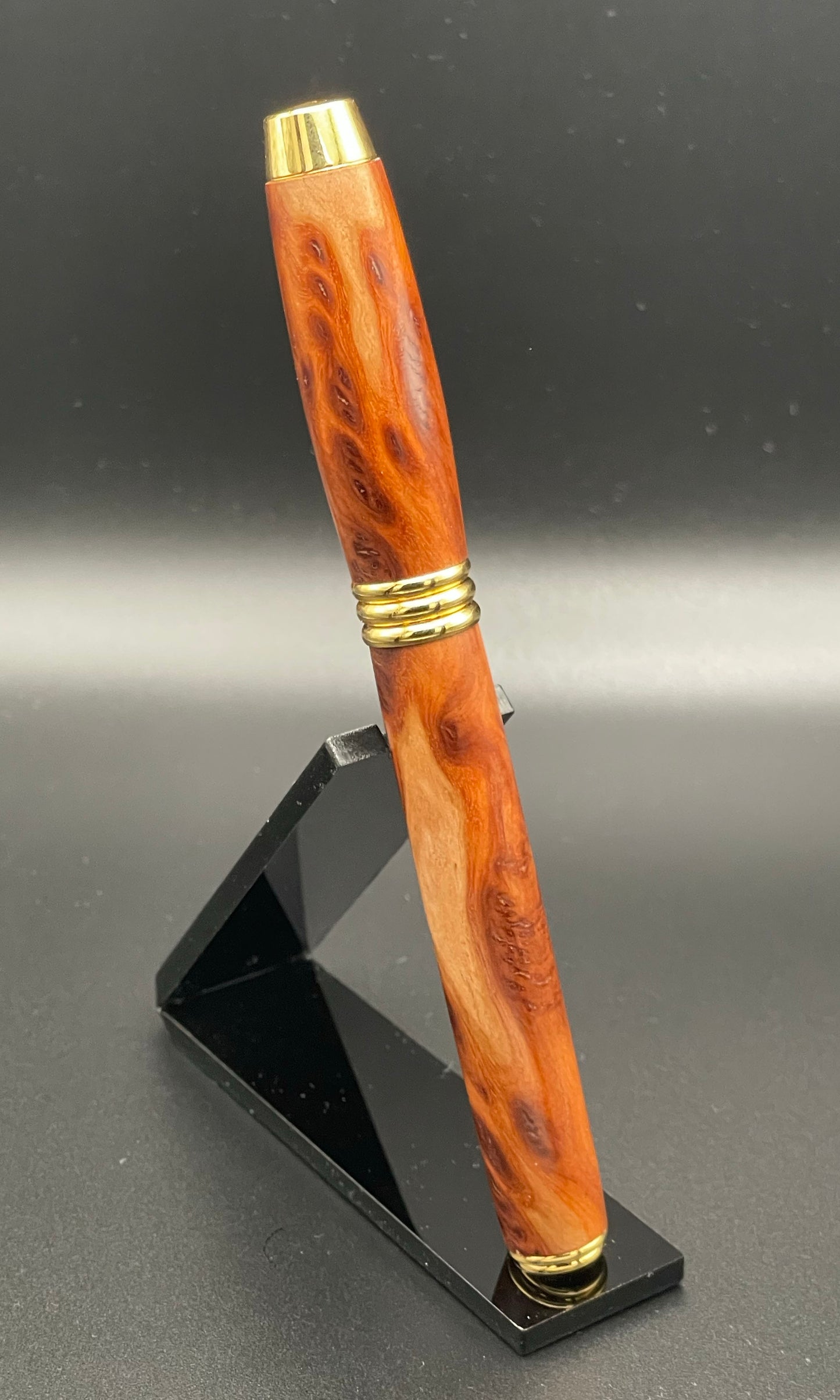 Red Coolabah Burl Executive Fountain Pen